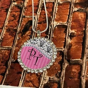 Physical therapy necklace